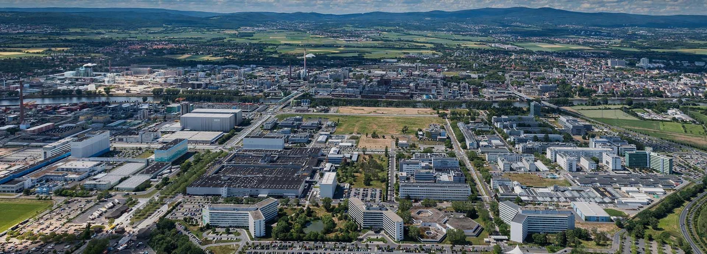 Blick auf den Sanofi BioCampus in Frankfurt